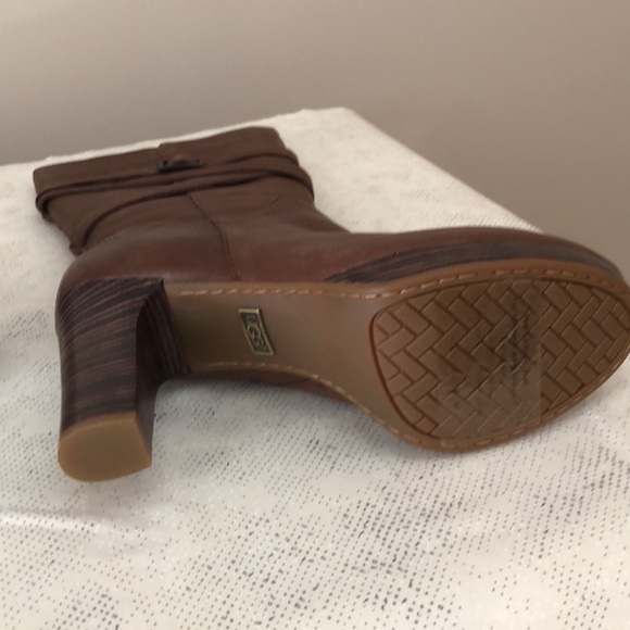 UGG Women’s Jardin mid-calf boots - chestnut color - size 10 - Picture 8 of 10